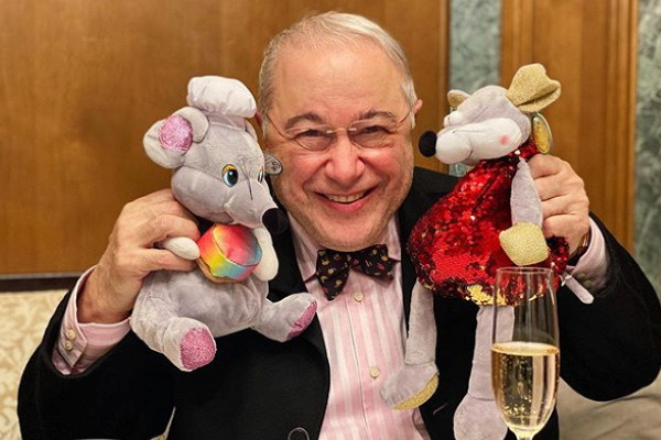 ВГТРК приостановила съемки «Смехопанорамы» и «Утренней почты» ВГТРК приостановила съемки «Смехопанорамы» и «Утренней почты»