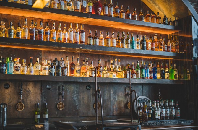 Минпромторг предложил внести алкоголь в перечень для параллельного импорта