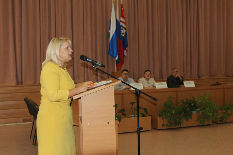 Экс-руководитель управления образования Каменска-Уральского, осужденная за мошенничество, но добившаяся оправдания, возглавила лицей № 9