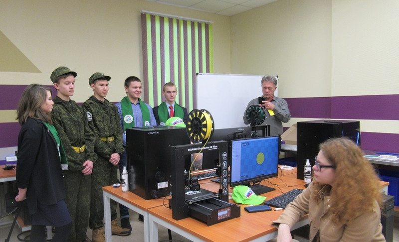 «Возможности почти безграничны». Единственную в Каменске-Уральском мастерскую из сети областных оснастили уникальным оборудованием