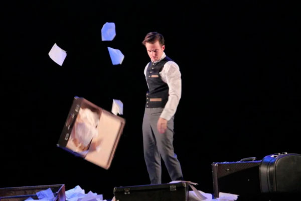 Актера омского ТЮЗа уволили за выход на сцену с бородой