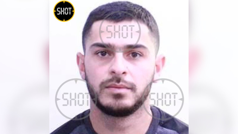 В Петербурге таксист зарезал одного пассажира и ранил другого