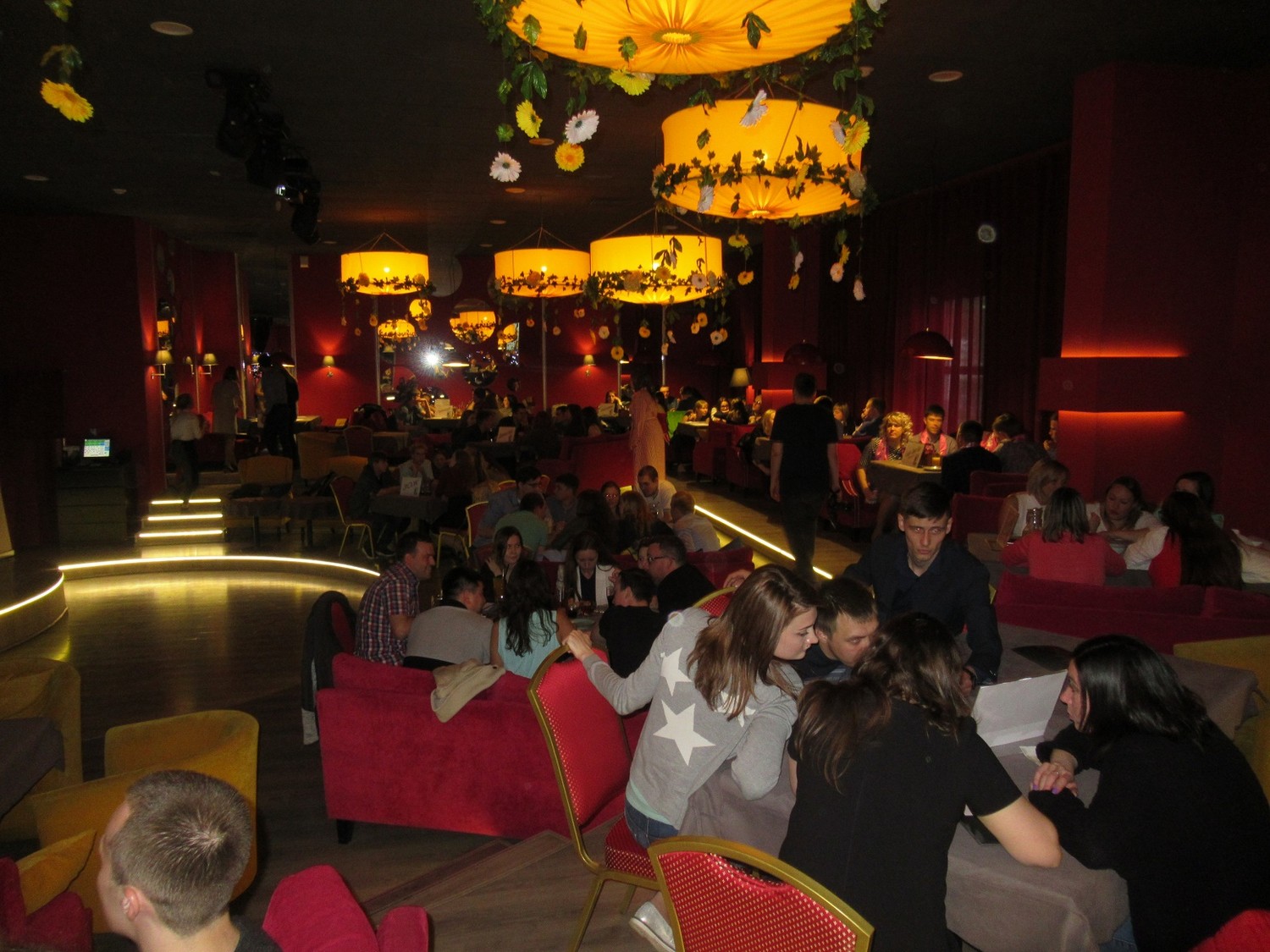 «Нечепуха» в Каменске-Уральском: медики, военные и заводчане ломают голову над вопросами об истории города и советских мультиков «Нечепуха» в Каменске-Уральском: медики, военные и заводчане ломают голову над вопросами об истории города и советских мультиков