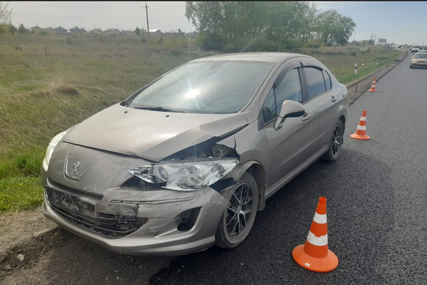 Не успели отремонтировать дорогу! Накануне в Каменске-Уральском в ДТП пострадал один человек