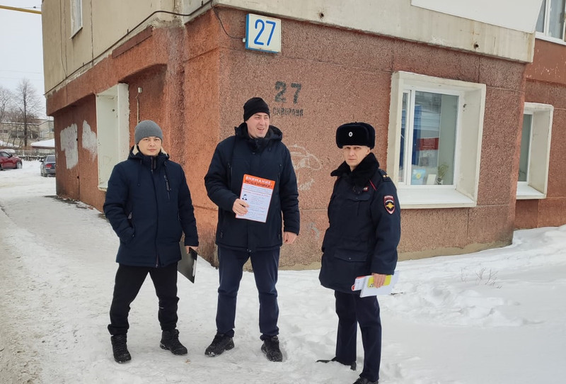 Мошенники продолжают обманывать жителей Каменска-Уральского, а полиция — рассказывать, как от них уберечься