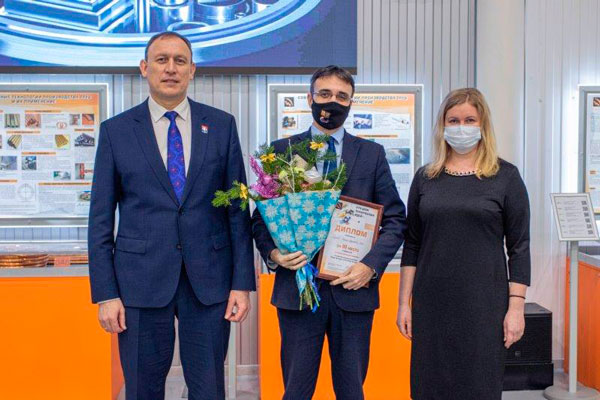 СинТЗ: В диалоге с молодежью