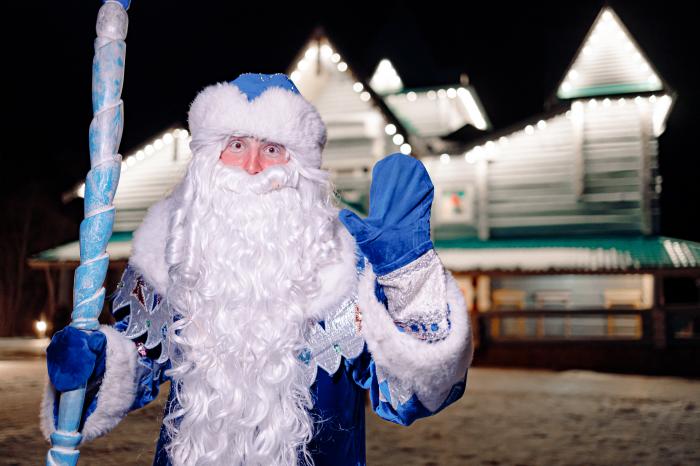 Уральский Дед Мороз рассказал, что просят россияне в письмах на Новый год | Урал Мороз рассказал о новогодних желаниях россиян