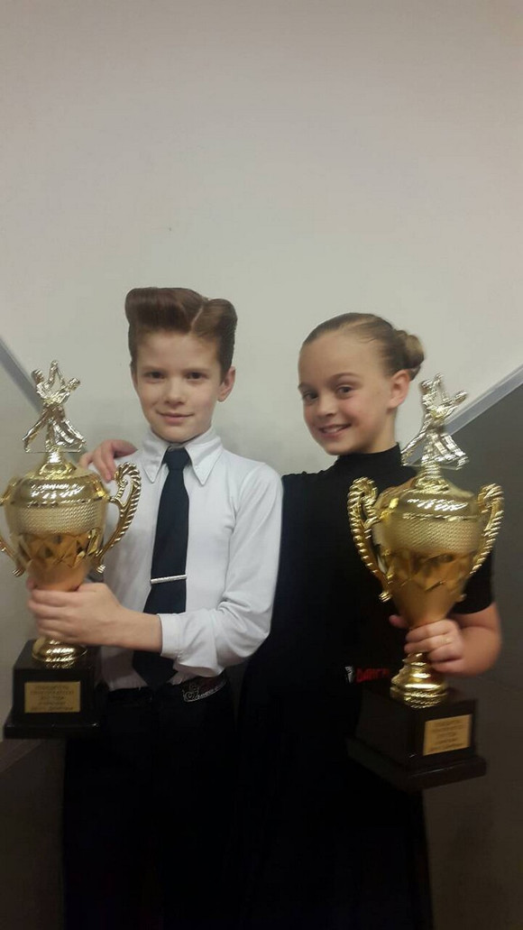 Танцоры из Каменска-Уральского не перестают радовать своими победами. На этот раз пары блестяще выступили на Кубке Екатеринбурга