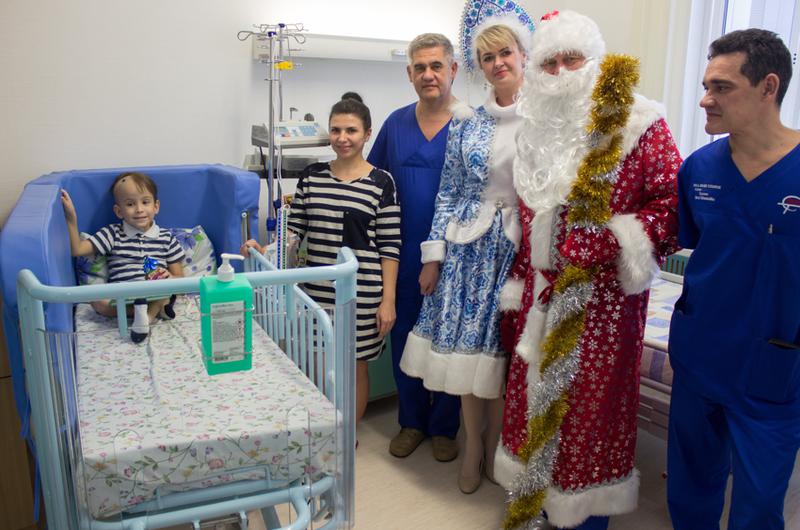 Мальчик из Каменска-Уральского вынужденно встретил Новый год в Федеральном центре нейрохирургии в Тюмени. Главврач: «Все страшное позади»