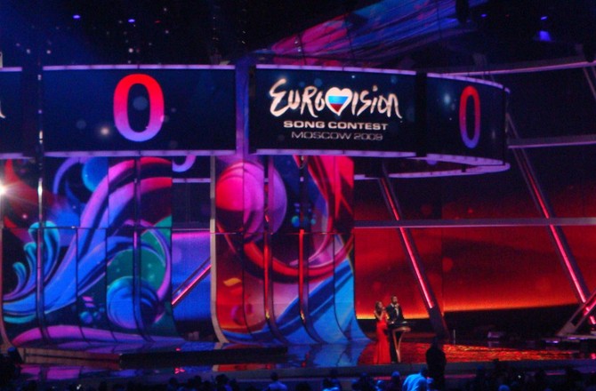 Организатор Евровидения назвал исключение РФ из конкурса непростым решением