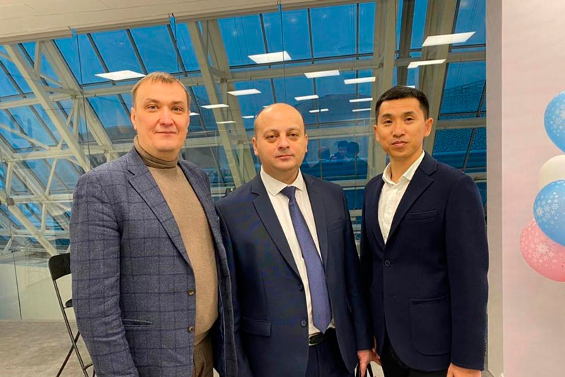 Китайцы хотят выпускать в «трудолюбивой» колонии Каменска-Уральского одноразовую посуду — перспективы обсудили на областном семинаре