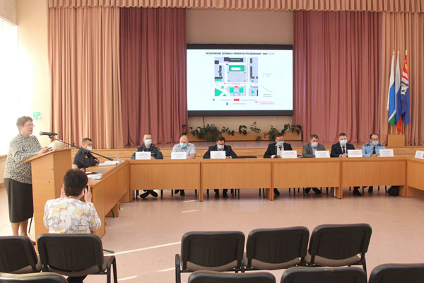 На Совете общественной безопасности при главе Каменска-Уральского обсудили готовность города к проведению праздничных мероприятий