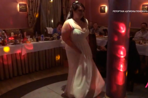 В Калининграде супругов приговорили к 12 и 13 годам колонии по делу о госизмене. У них был сотрудник ФСБ на свадьбе