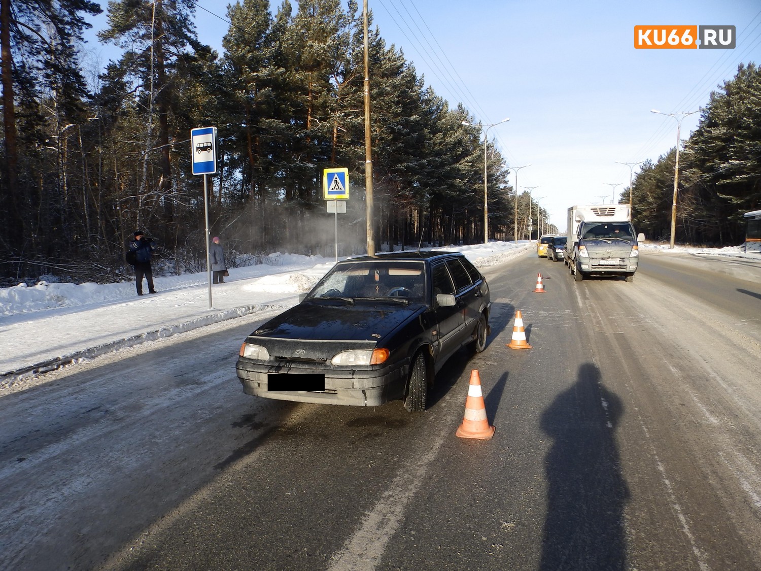 Подробности ДТП с пострадавшим на ул. Рябова в Каменске-Уральском: молодой водитель Ваза сбил женщину, которая ему в матери годится. ВИДЕО Подробности ДТП с пострадавшим на ул. Рябова в Каменске-Уральском: молодой водитель Ваза сбил женщину, которая ему в матери годится. ВИДЕО