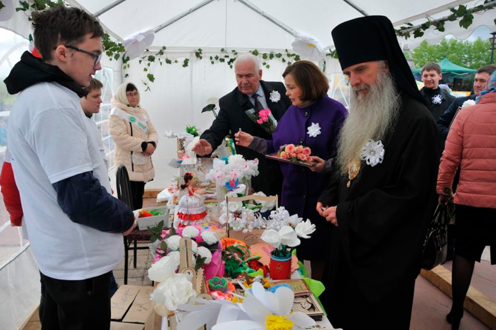 В субботу православные верующие в честь Дня защиты детей проведут большой праздник в Каменске-Уральском с ярмаркой и концертом