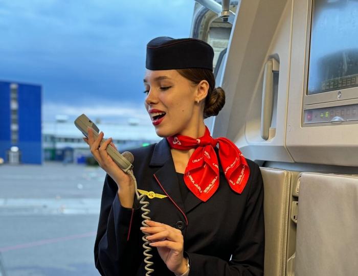 Красота на высоте: бортпроводница «Уральских авиалиний» вошла в топ самых красивых стюардесс мира | Лилия Дегтярева из «Уральских авиалиний» вышла в финал конкурса «Топ стюардесс»