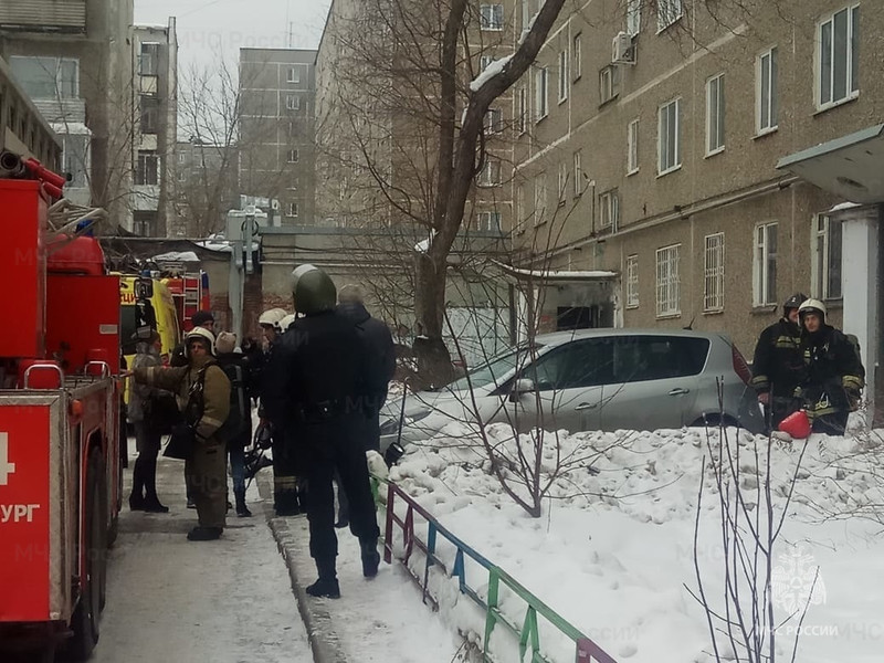 В Каменске на улице Кирова произошёл пожар