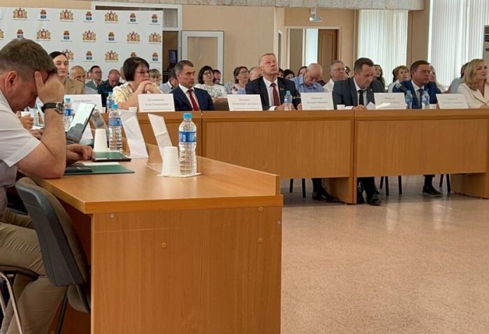 Фальсификаторы? Гордуму Каменска-Уральского уличили в подделке документов | Гордуму Каменска-Уральского уличили в фальсификации документов