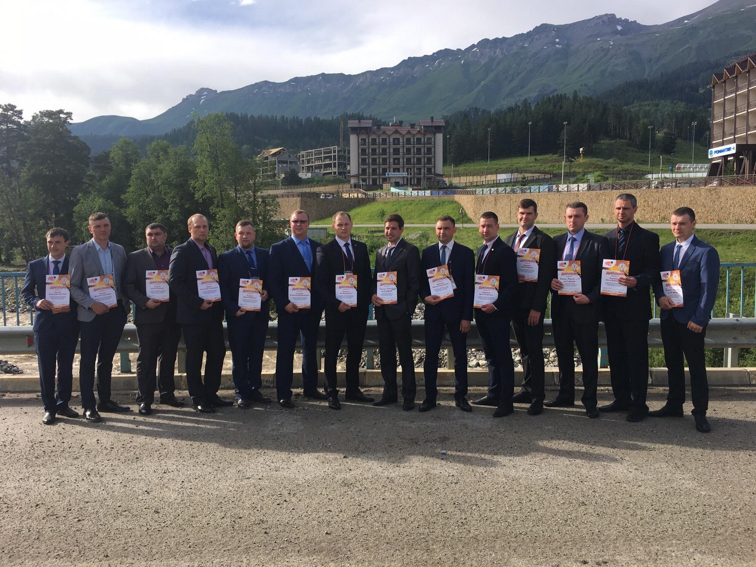 «Мастер — ключевая фигура». Лучших руководителей начального звена предприятие Каменска-Уральского определило среди не-уральских гор