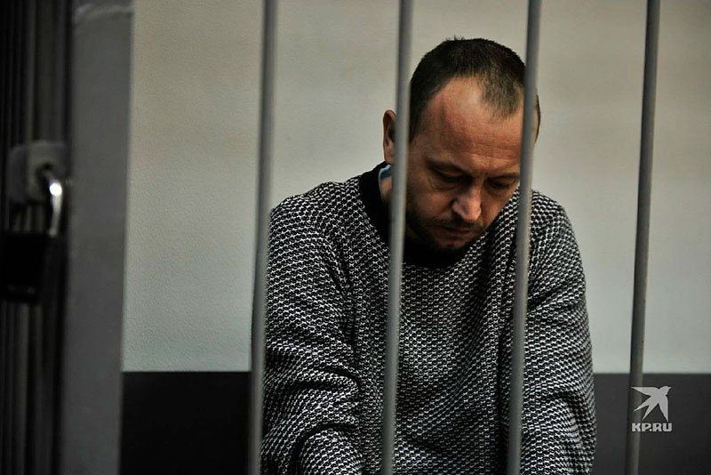 Мать 9-летнего мальчика, убитого в Екатеринбурге, требует от главы секты, в которой состояла, 100 тысяч евро