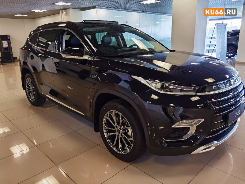 Юрист из Каменска-Уральского помог клиенту взыскать полмиллиона рублей с автосалона, который продал тому странную услугу за 160 тыс. руб.