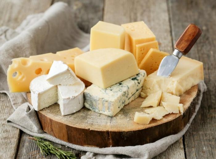 В сыре «Стародубский» обнаружен запрещенный ветеринарный препарат | В сыре «Стародубский» нашли запрещенный ветпрепарат