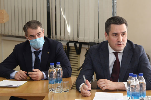 В Каменске-Уральском с рабочим визитом побывал заместитель министра здравоохранения Свердловской области