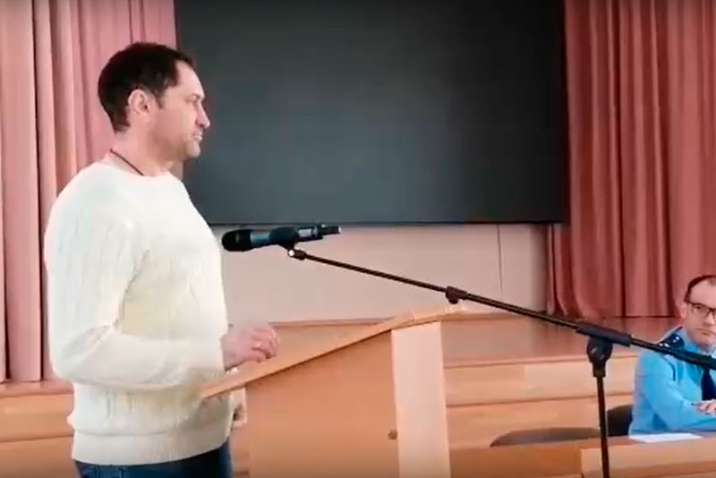 Пожилых людей в Каменске-Уральском призвали не приходить за пенсиями: «Нет необходимости». Впрочем, пообещали привезти деньги сами