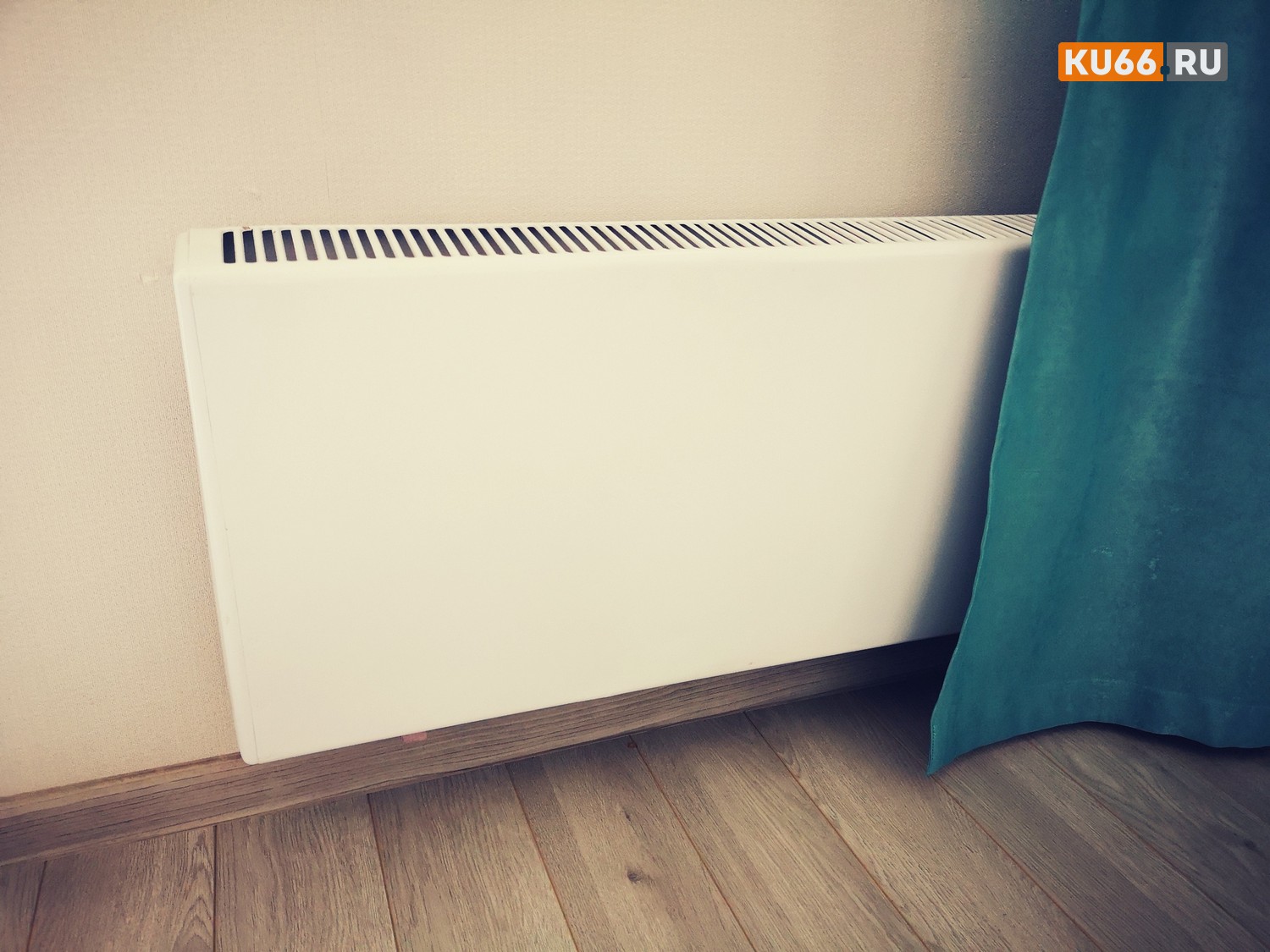 Из-за плюсовой температуры батареи в квартирах жителей Каменска-Уральского похолодели, а люди стали переживать… Чиновница успокаивает