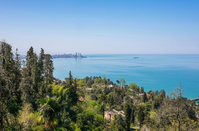 Поток туристов из России в Грузию вырос в пять раз