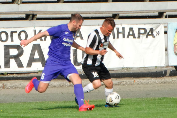 «Синара» проиграла алапаевскому «Триумфу» со счетом 1-2