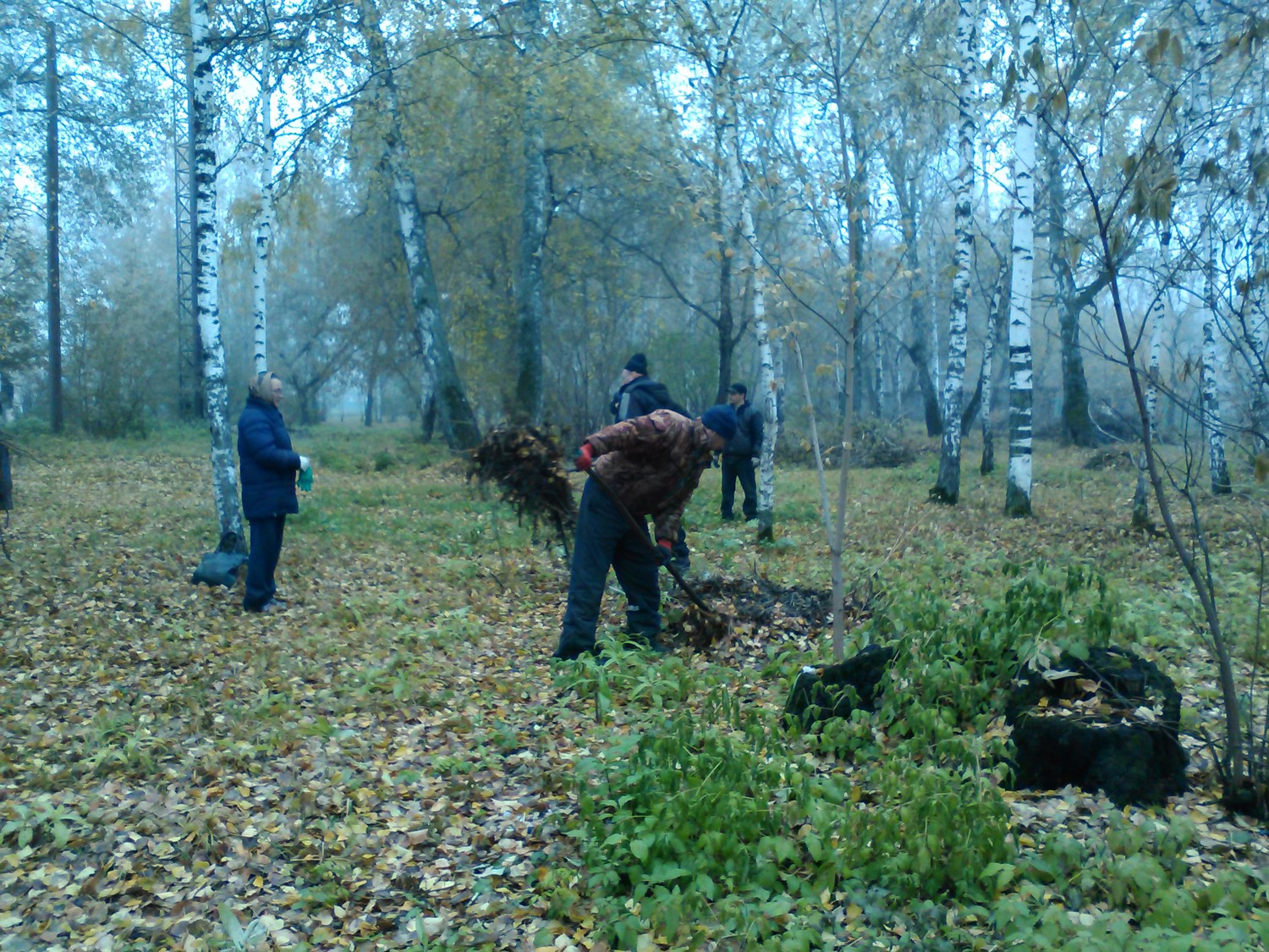 Продолжается благоустройство парка синарских трубников в Каменске-Уральском