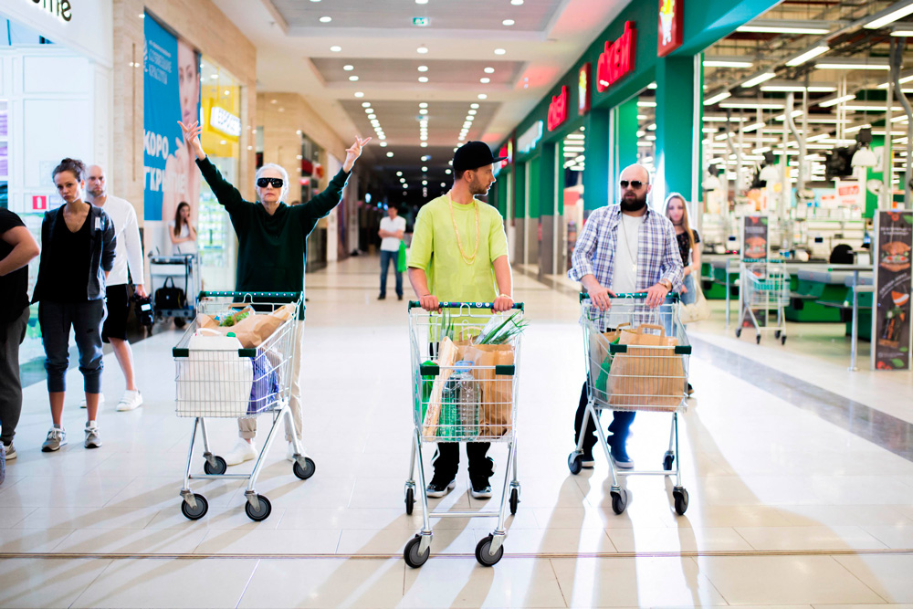 Ночь. Пятница. Специи: уральцы отправятся шопиться в интернет