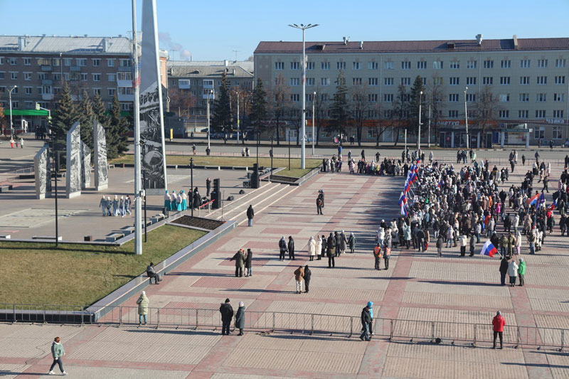 Праздничный концерт к Дню народного единства прошел в Каменске-Уральском | Каменск-Уральский отметил День народного единства концертной программой