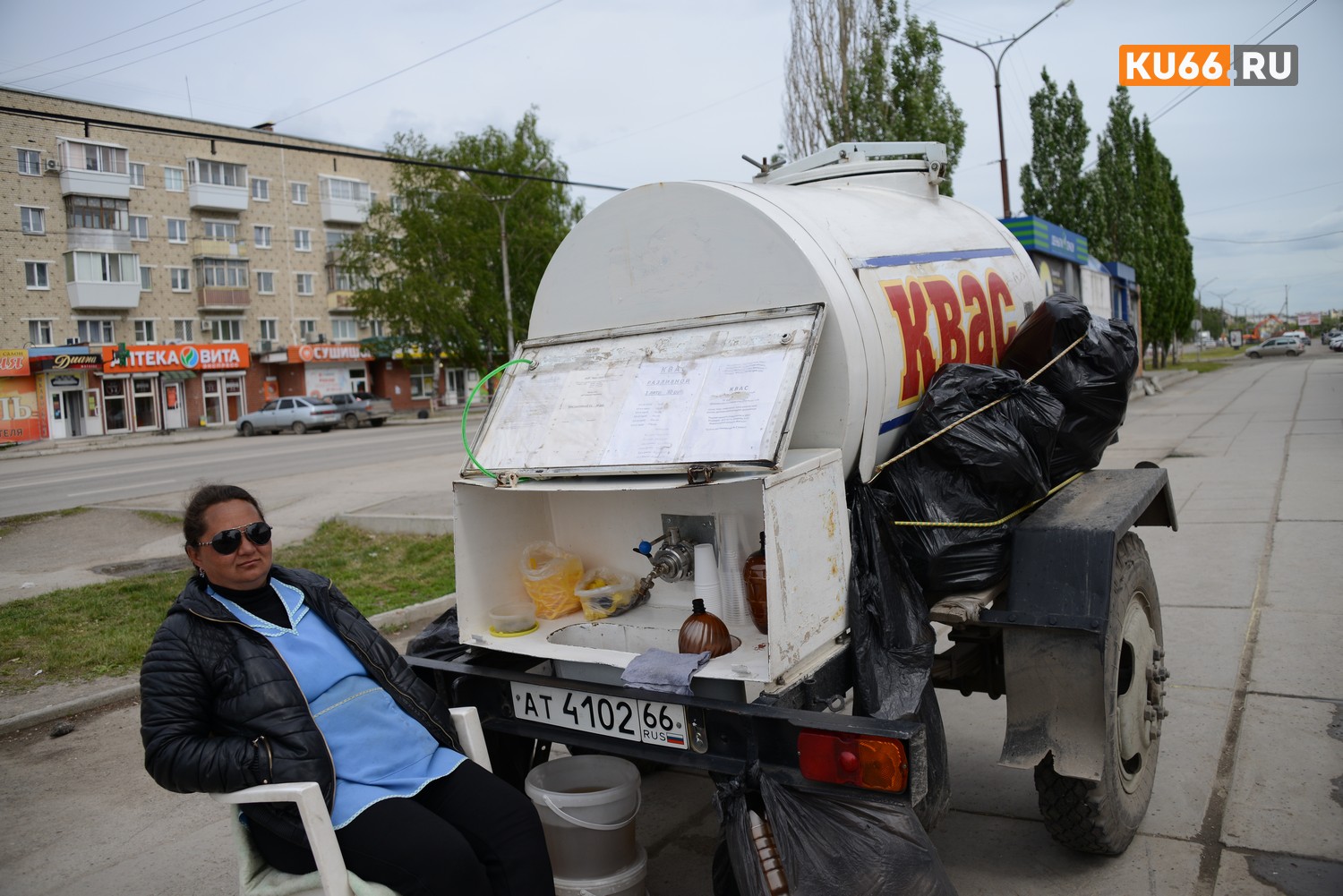 Магазинный квас содержит много сахара