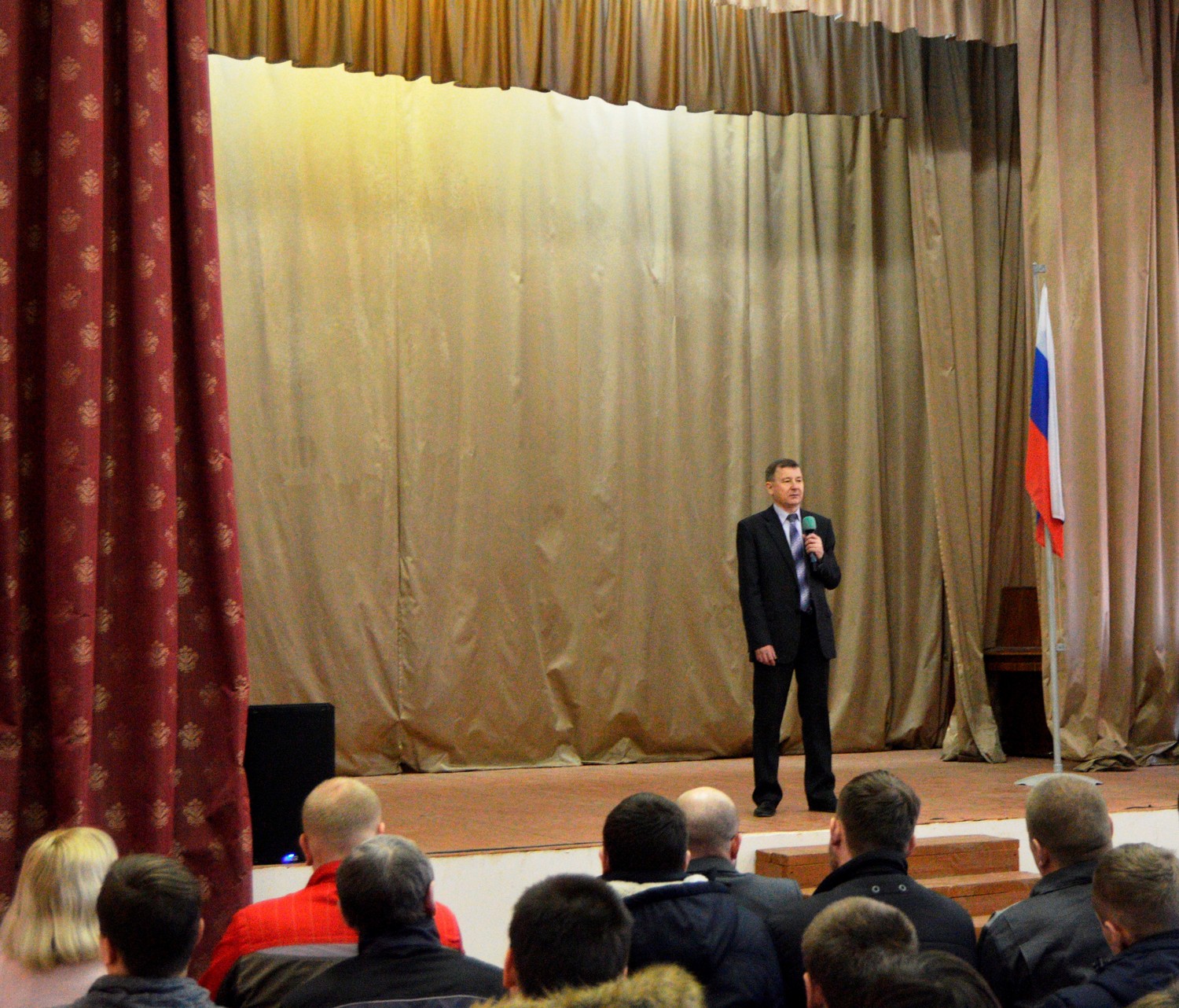 Чемпионат «Молодые профессионалы» WorldSkills Russia стартовал в Каменске-Уральском – участники показывают класс в обслуживании сельхозмашин