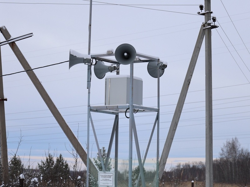 Защищает весь город: в Каменске-Уральском запустили новую систему оповещения | На УАЗе в Каменске-Уральском запустили новую систему оповещения