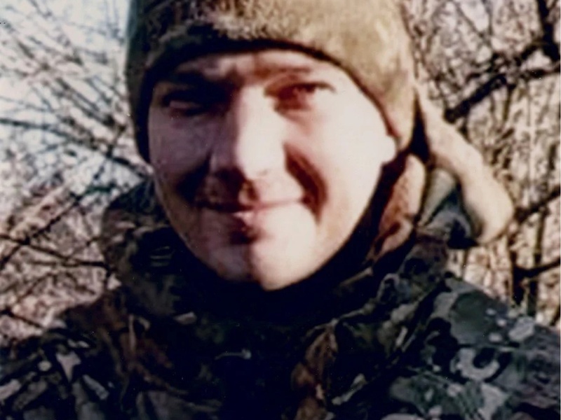 Наш герой не вернулся: в Каменске-Уральском простятся с погибшим на СВО Иваном Вдовиным | В Каменске-Уральском простятся с погибшим на СВО Иваном Вдовиным Наш герой не вернулся: в Каменске-Уральском простятся с погибшим на СВО Иваном Вдовиным | В Каменске-Уральском простятся с погибшим на СВО Иваном Вдовиным