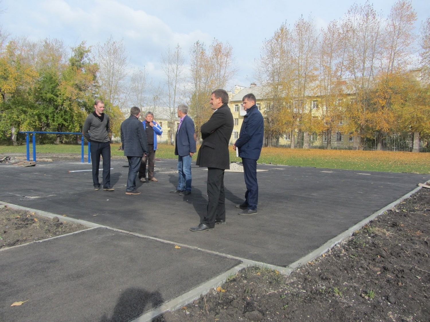 Стадион «Энергетик» в Каменске-Уральском вскоре, вероятно, станет одним из самых популярных у молодежи – тут появятся снаряды для норм ГТО