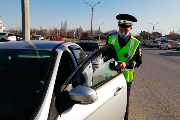 Ежедневно в Каменске-Уральском проходят профилактические мероприятия «Тонировка»