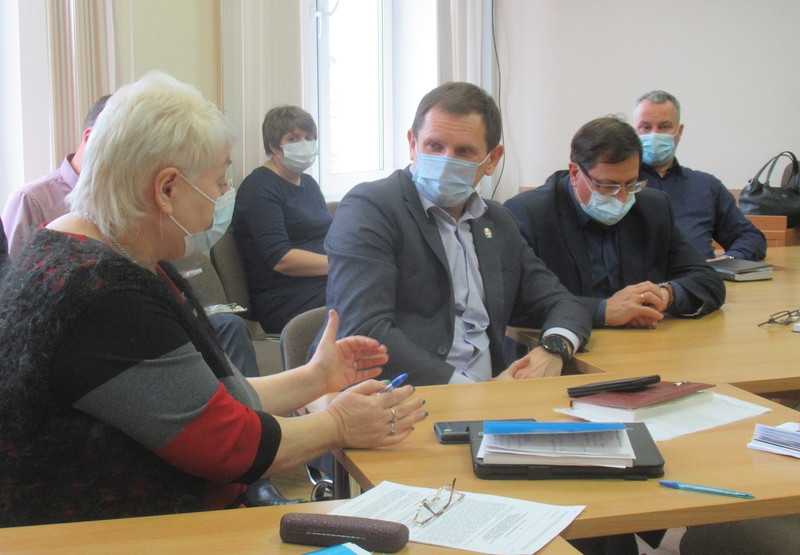 Двое переписчиков заразились коронавирусом во время обхода каменцев — люди, сидящие на самоизоляции, не сообщили им об этом...