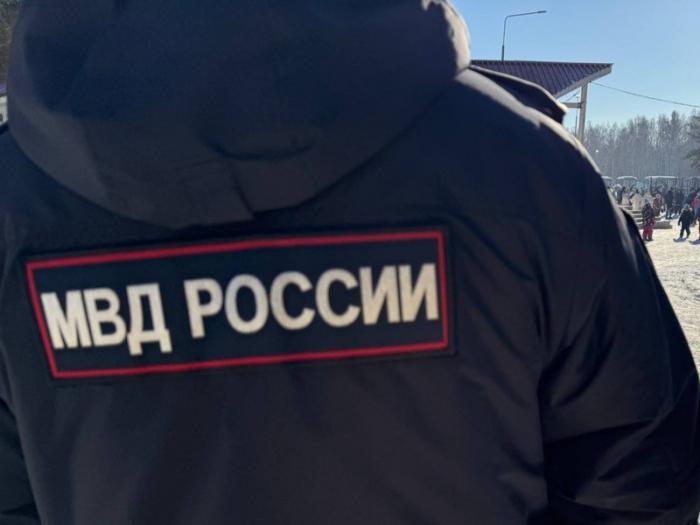 Наркоман-мефедронщик задержан в лесу у набережной Каменска-Уральского  | В лесу у набережной Каменска-Уральского задержали наркомана