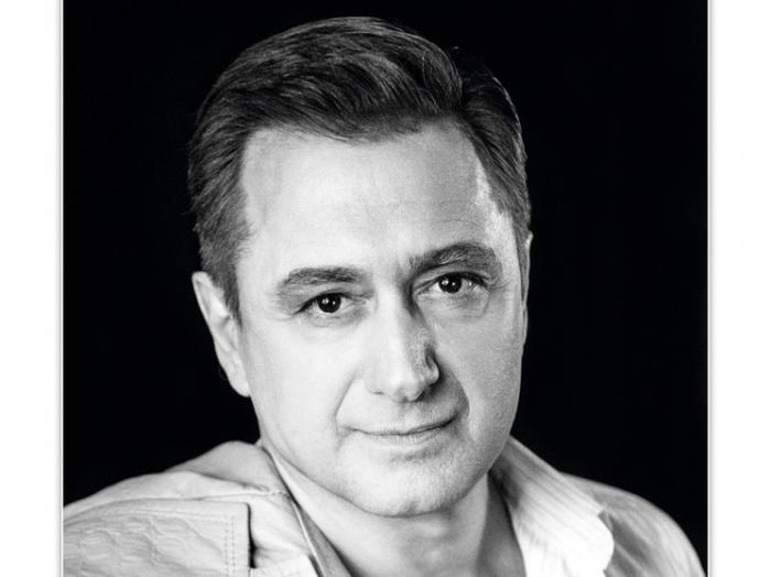 Скончался артист Свердловского театра музыкальной комедии Николай Капленко | Артист Свердловского театра музыкальной комедии Николай Капленко скончался в 67 лет