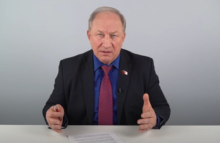 Рашкин: Минфин РФ готовит новую пенсионную реформу, на нее наложен гриф «секретно»