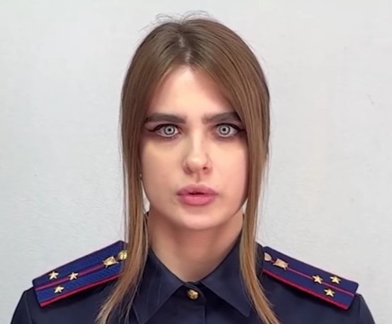 Смотрит прямо в душу: что известно о следователе из Екатеринбурга, ставшей мемом | Ставшая мемом следователь из Екатеринбурга рассказала о себе 