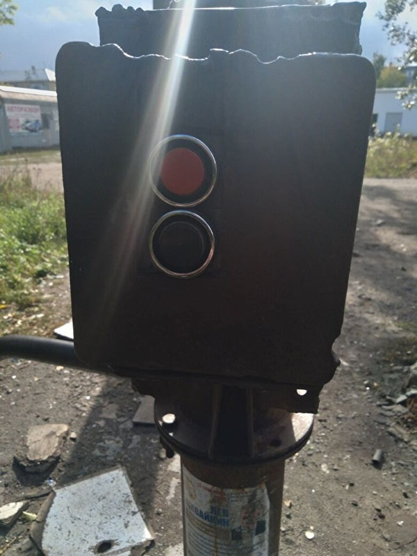 На Урале проигравший выборы единоросс отключил колонку для воды На Урале проигравший выборы единоросс отключил колонку для воды