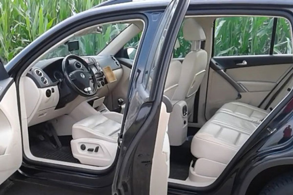 Запах новой машины свидетельствует о выделении множества вредных веществ