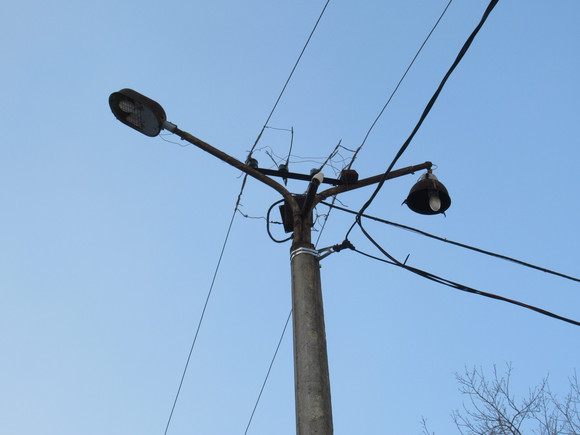 В Каменске-Уральском станет светлее на 25 миллионов рублей. В ходе реализации муниципальной программы заменят лампы, светильники и столбы