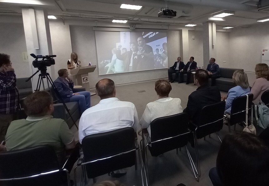 Центр бокса «Витязь» в Каменске-Уральском 27 июня отметил свой День рождения | Центр бокса в Каменске-Уральском в честь своего Дня рождения провел фестиваль единоборств 