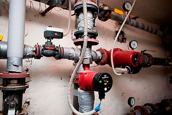 Суммы в квитанциях за февраль у жителей Каменска-Уральского скромнее, чем в январе, хотя месяц и был холоднее среднемноголетних показателей